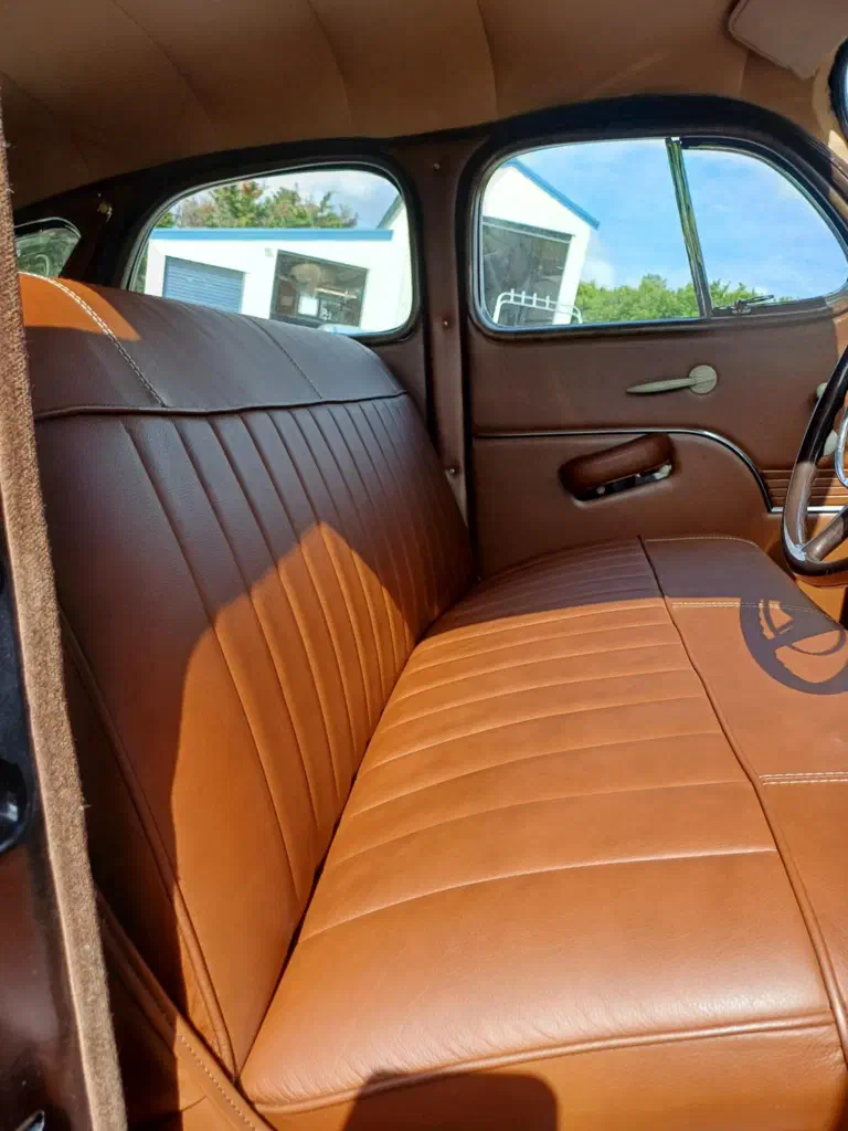 Leather Retrim Front Seats - Leather retrim for front seats
